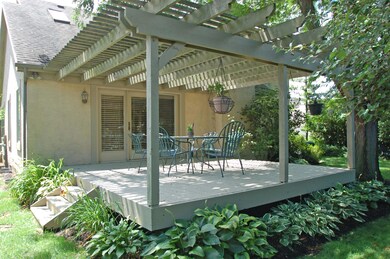 Back yard Deck with pergola