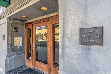 Main entrance to the Kress Building