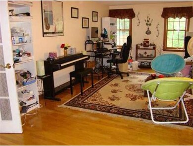 11 Jennifer Cir, Plymouth, MA 02360 - photo 5