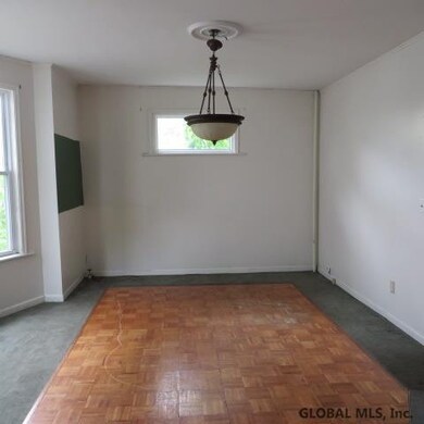 866 Lancaster St, Albany, NY 12203 - photo 4