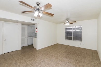3006 Falk Ct unit 3006, La Porte, TX 77571 - photo 2