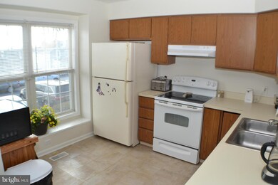 31 W J St, Brunswick, MD 21716 - photo 2