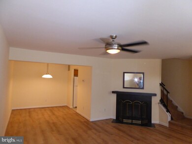 11330 Appledowre Way, Germantown, MD 20876 - photo 7