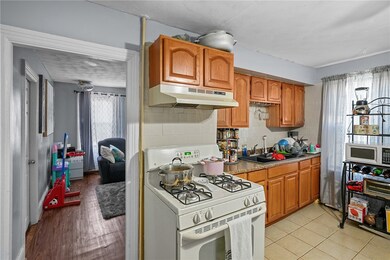 24 Barber Ave, Central Falls, RI 02863 - photo 7