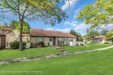 818B Liverpool Cir unit B, Manchester, NJ 08759 - photo 2