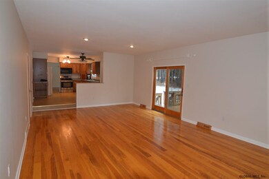 65 Fieldstone Dr, Gansevoort, NY 12831 - photo 5