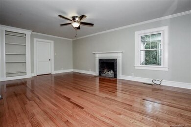 1110 E Broad St, Statesville, NC 28677 - photo 5