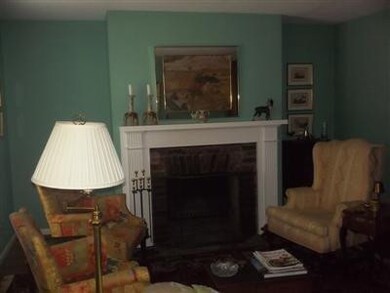 404 Lindsey Ave, Frankfort, KY 40601 - photo 6