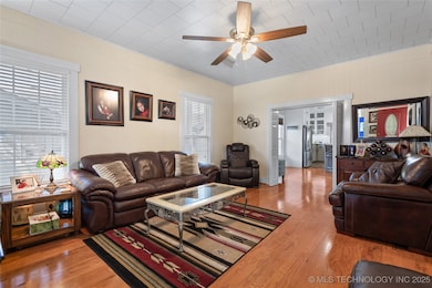 1105 Bixby St, Ardmore, OK 73401 - photo 4