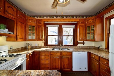 1137 Oak St, Red Wing, MN 55066 - photo 5