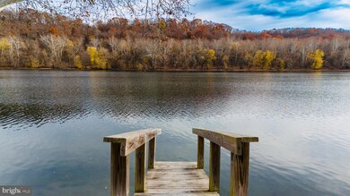 78 River Cliff Dr, Harpers Ferry, WV 25425 - photo 3