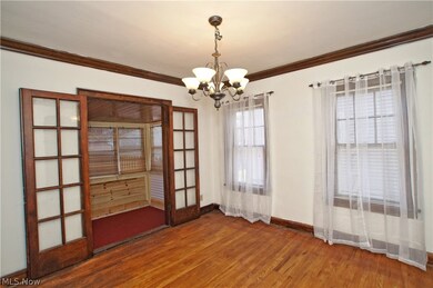 341 E 197th St, Cleveland, OH 44119 - photo 4