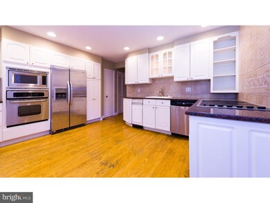 2730 N Kent Rd, Broomall, PA 19008 - photo 5