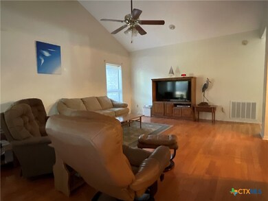 109 Nantucket Ave, Victoria, TX 77904 - photo 6