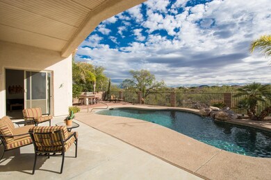 Enjoy Nature on the  Large Cover Porch