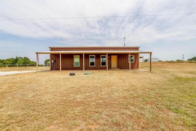 301 Bellenger Ln, Weatherford, TX 76088 - photo 2