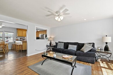 18 Leon St, Thompson, CT 06277 - photo 4