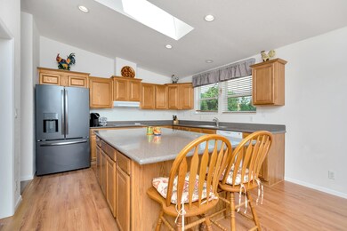 880 N Grandview, Paulden, AZ 86334 - photo 2