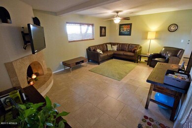 Family Room - Alternate View