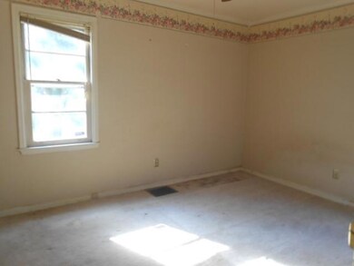 3549 Karl Rd, Columbus, OH 43224 - photo 4