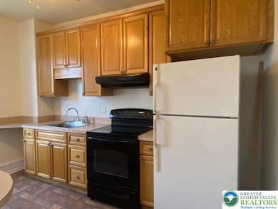 622 N 6th St unit 2, Allentown, PA 18102 - photo 4