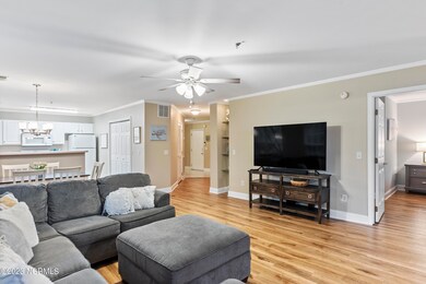 1609 Willoughby Family Foyer