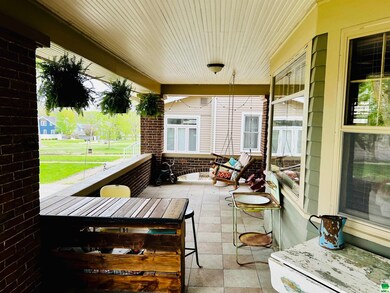 425 Euclid Ave, Cherokee, IA 51012 - photo 4