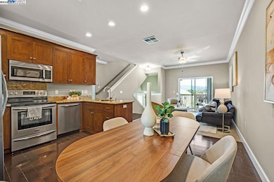 200 Valletta Ln, Pleasanton, CA 94566 - photo 2