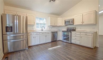 804 S Ridge Rd, Burlington, NC 27217 - photo 4