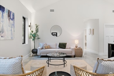 516 Lake St, Lawrence, KS 66044 - photo 5