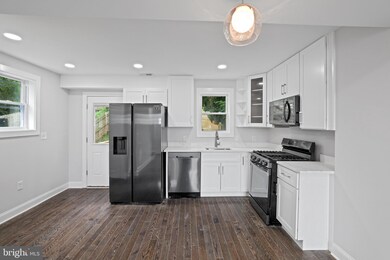 5515 Central Ave SE, Washington, DC 20019 - photo 7