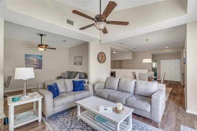 Living Area - Time to Relax and enjoy the outside