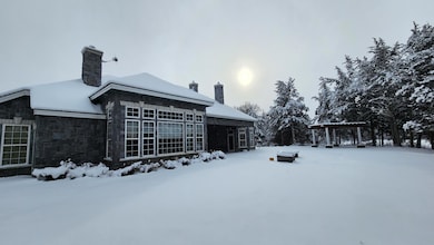 8493 187th Avenue NE New London MN 5.75 Acres on an amazing 