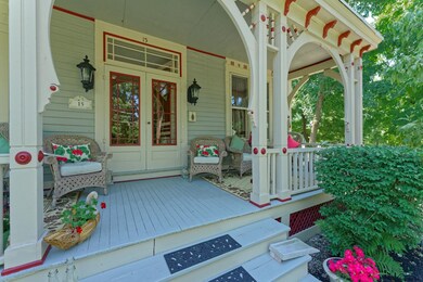 15 Gurley Ave, Troy, NY 12182 - photo 2