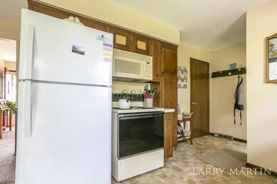 3485 84th St SW, Byron Center, MI 49315 - photo 6