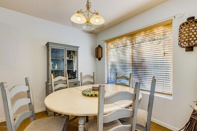 Kitchen nook