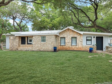 19514 Scenic Loop Rd, Helotes, TX 78023 - photo 2