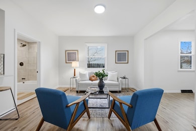 1274 Wager St, Columbus, OH 43206 - photo 6