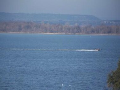 17133 Woodlawn Dr, Whitney, TX 76692 - photo 6