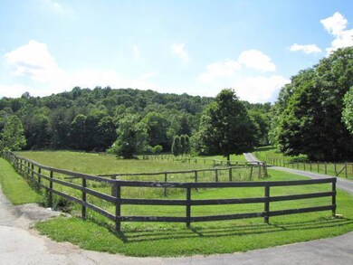 881 Camp Victory Rd, Somerset, KY 42501 - photo 5