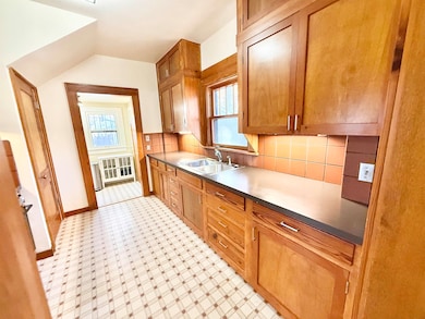 238 N Quentin St, Wichita, KS 67208 - photo 7