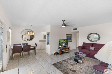 485 Grantham F unit 485, Deerfield Beach, FL 33442 - photo 5