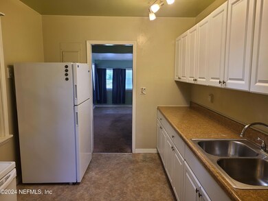 6043 Hyram Ave, Jacksonville, FL 32210 - photo 5