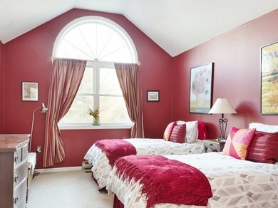 265 Bishops Forest Dr, Waltham, MA 02452 - photo 6