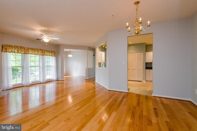 2506 Amber Orchard Ct W unit 103, Odenton, MD 21113 - photo 3