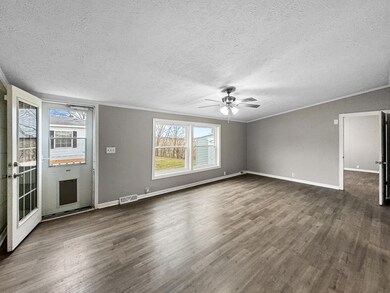 9048 E Timberview Dr, Charter Township of Berlin, MI 48166 - photo 4