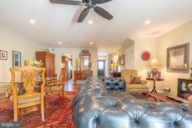 7 Chiara Ct, Towson, MD 21204 - photo 5