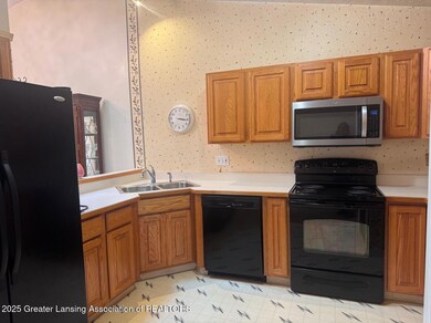 7510 Glen Terra Dr unit 7, Lansing, MI 48917 - photo 7