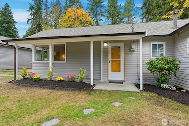 Well-maintained home in on private cul-de-sac.