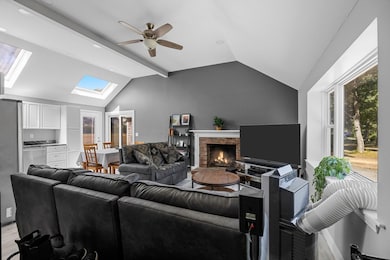 295 Sudbury Ln, Hyannis, MA 02601 - photo 6